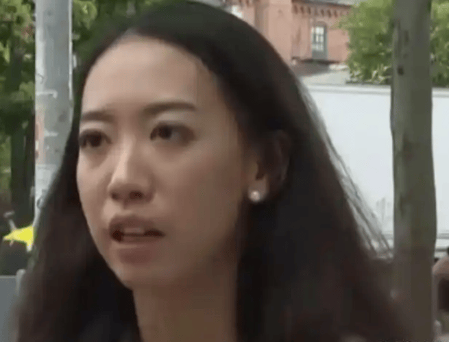 佛女孩演讲后身份曝光父亲原来是老熟人CQ9电子版入口“果然又是有背景”哈(图7)
