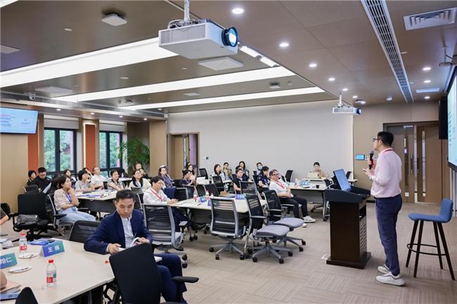 动健康第二届主动健康上海论坛举办CQ9电子平台入口数字技术驱动主(图9)